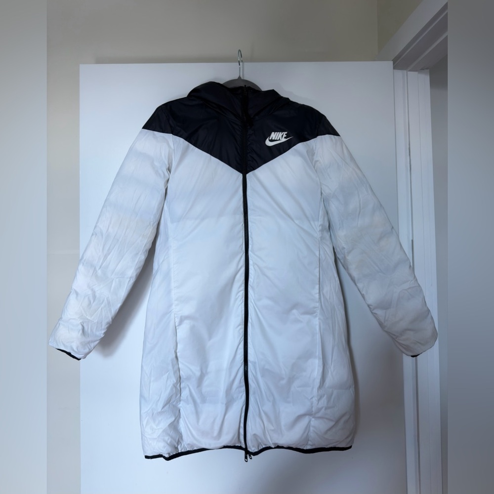 Nike Women's Reversible Down Fill Parka Jacket - Picture 3 of 7